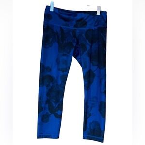 Lululemon Wunder Under Crop II luxtreme leggings Blue and black floral Size 6